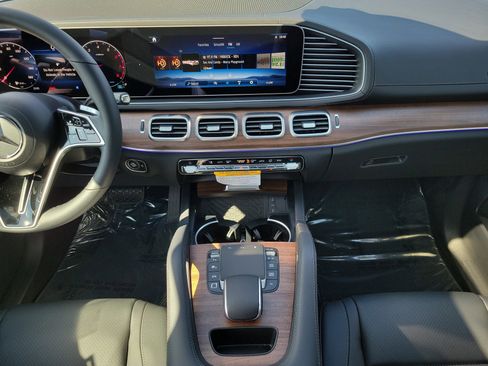 Used 2026 Mercedes-Benz GLE 450 4MATIC Coupe image 13