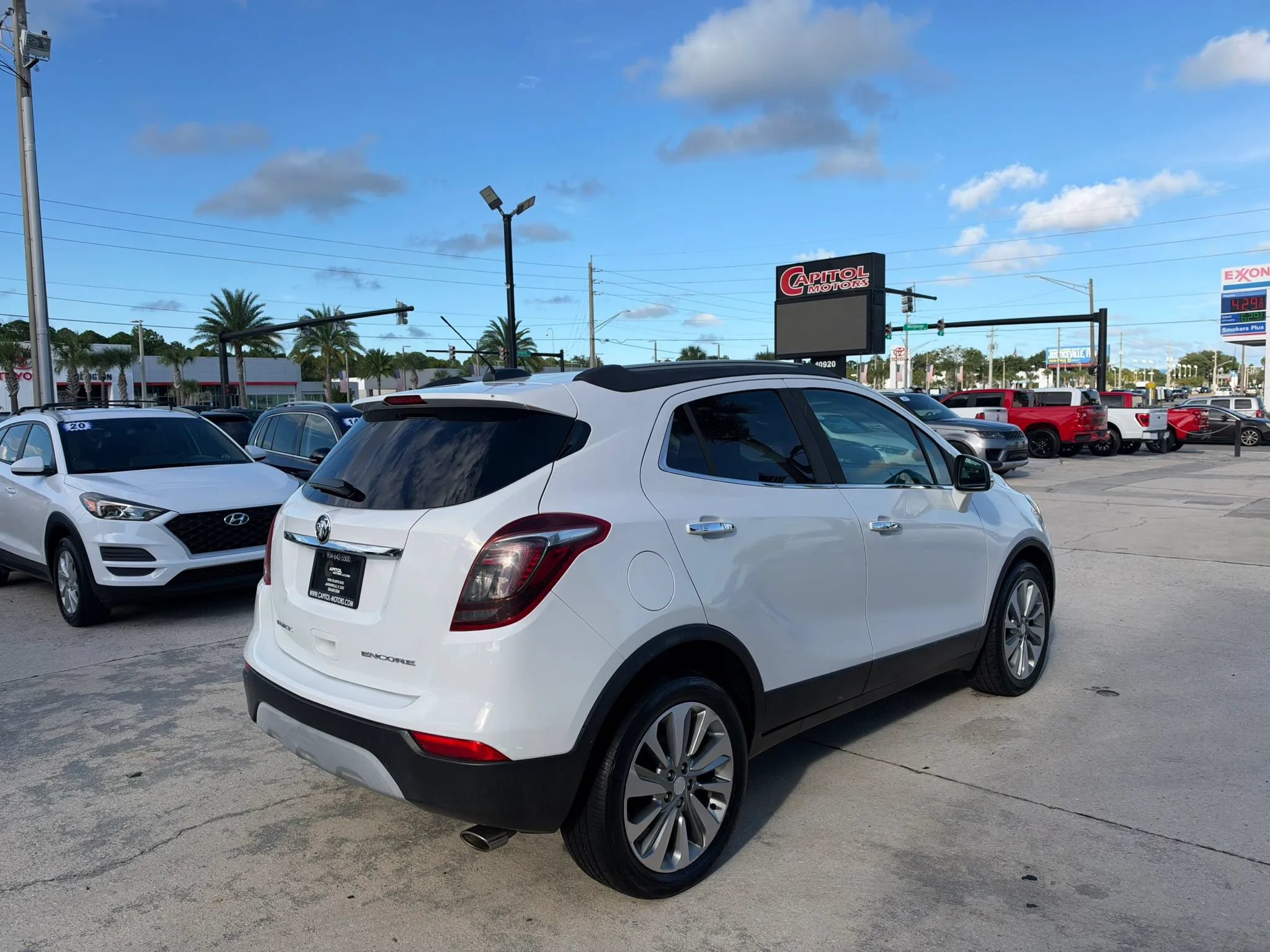 Used 2017 Buick Encore Preferred FWD image 5