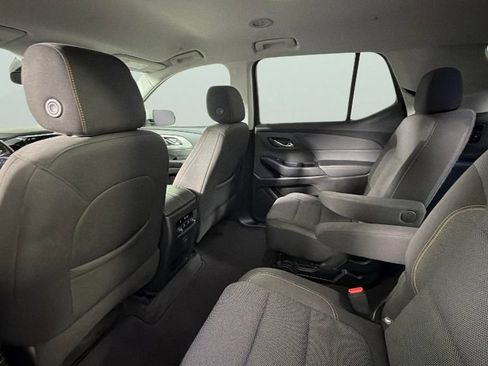 Used 2020 Chevrolet Traverse LT FWD image 28