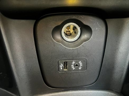 Used 2015 MINI Cooper S w/ Park Assistant Package FWD image 42