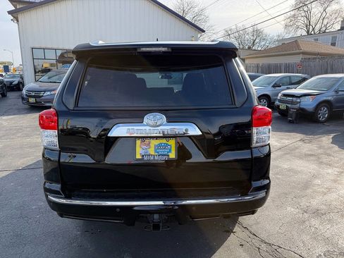 Used 2011 Toyota 4Runner SR5 w/ Convenience Pkg AWD/4WD image 7