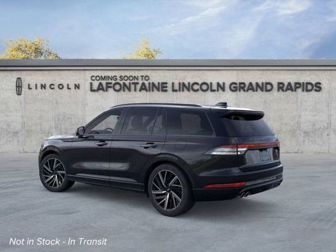 New 2026 Lincoln Aviator Black Label w/ Jet Appearance Package AWD/4WD image 4