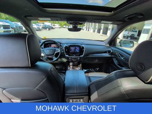 Used 2023 Chevrolet Traverse Premier w/ Redline Edition AWD/4WD image 21