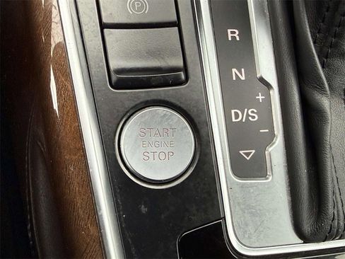 Used 2016 Audi Q5 2.0T Premium Plus w/ Technology Package image 23