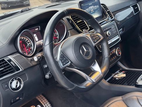 Used 2017 Mercedes-Benz GLS 63 AMG 4MATIC image 19