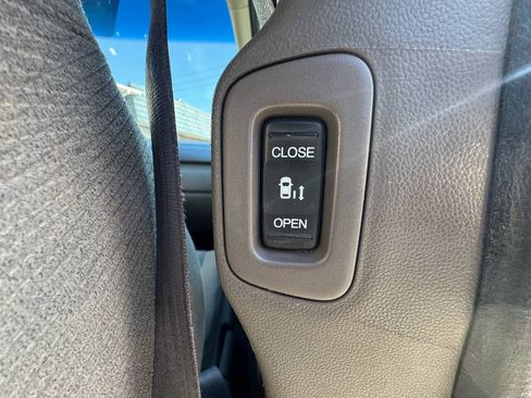 Used 2011 Honda Odyssey EX image 55