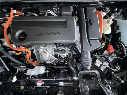 Used 2025 Honda Civic Sport image 12