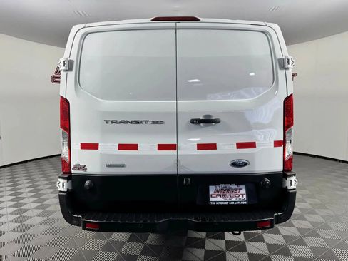 Used 2019 Ford Transit 250 148 Low Roof RWD image 6