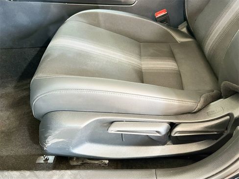 Used 2025 Honda Civic Sport image 19