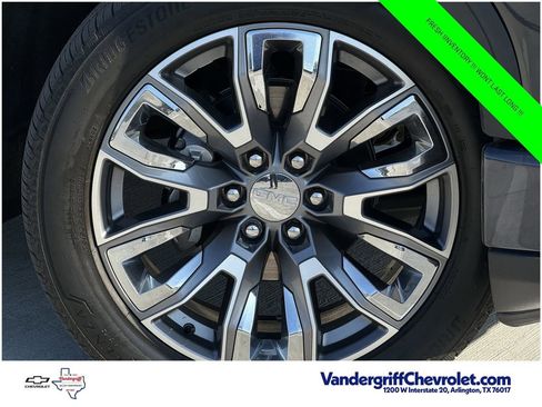 Certified 2023 GMC Sierra 1500 Denali w/ Denali Reserve Package AWD/4WD image 7