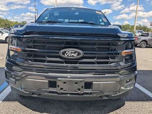 Used 2025 Ford F150 XLT w/ Equipment Group 302A MID AWD/4WD image 9