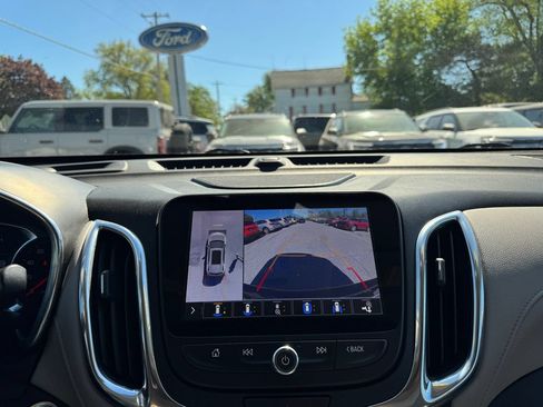 Used 2019 Chevrolet Equinox Premier FWD image 29