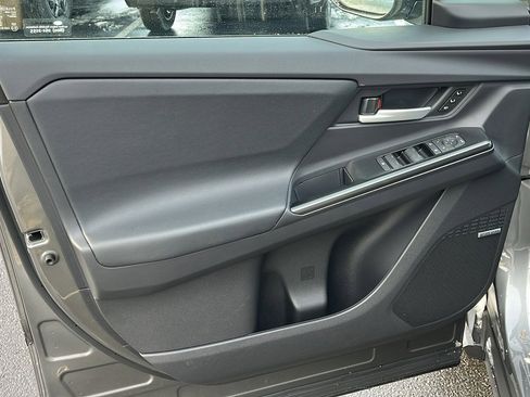 New 2026 Subaru Solterra image 6