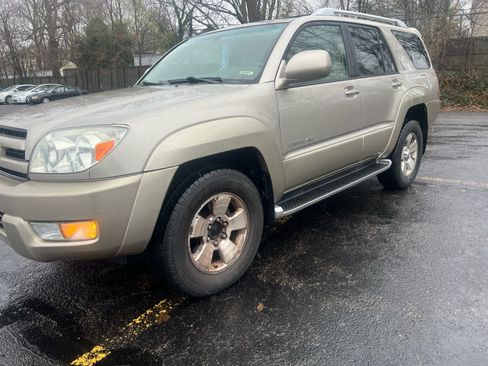 Used 2004 Toyota 4Runner Limited image 13