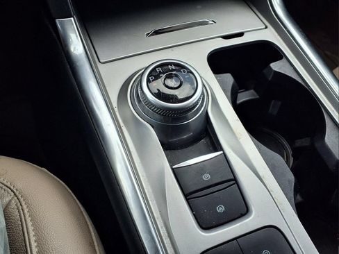 Used 2020 Ford Explorer Limited RWD image 21