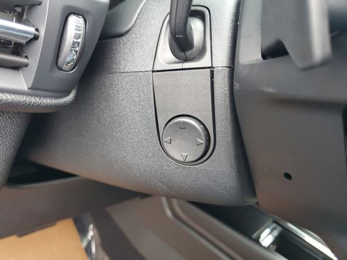 New 2026 Lincoln Corsair Premiere image 15