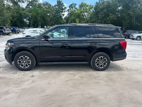 Used 2024 Ford Expedition XLT AWD/4WD image 17