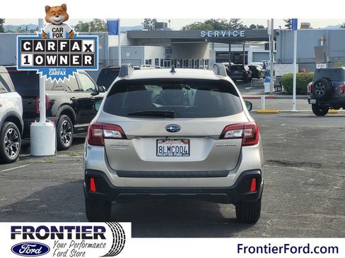 Used 2019 Subaru Outback 2.5i Limited w/ Popular Package #2 image 6