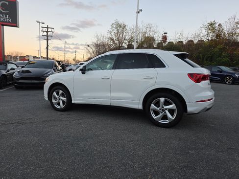 Used 2021 Audi Q3 2.0T Premium image 6