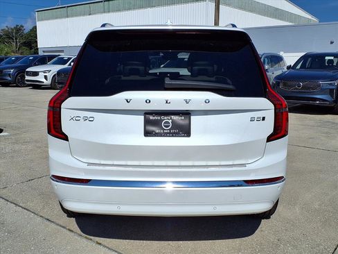 New 2026 Volvo XC90 B5 Core w/ Protection Package Premier image 6