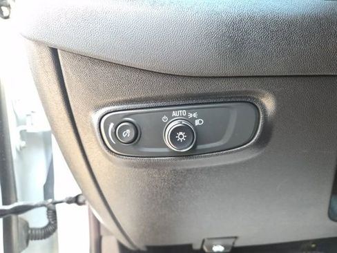 Used 2024 Chevrolet Equinox RS w/ RS Leather Package image 16