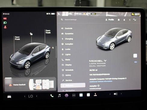 Used 2023 Tesla Model Y Long Range image 24