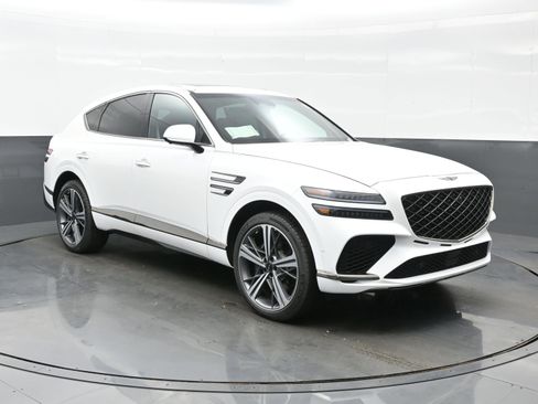 New 2025 Genesis GV80 3.5T e-SC image 8