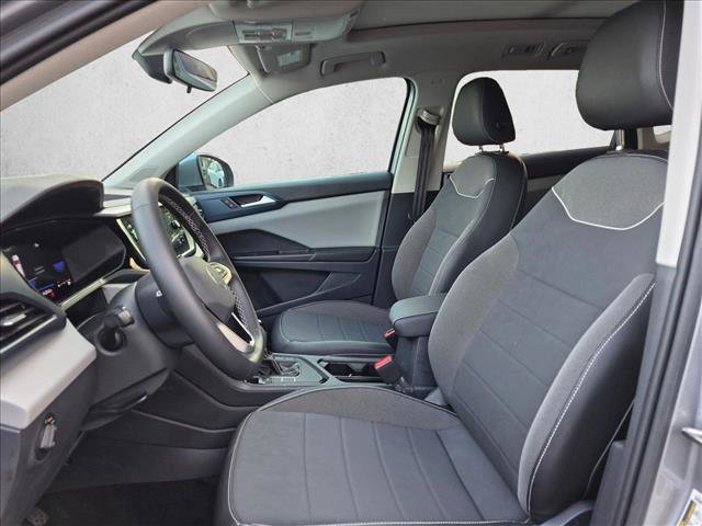Used 2023 Volkswagen Taos SE FWD image 15