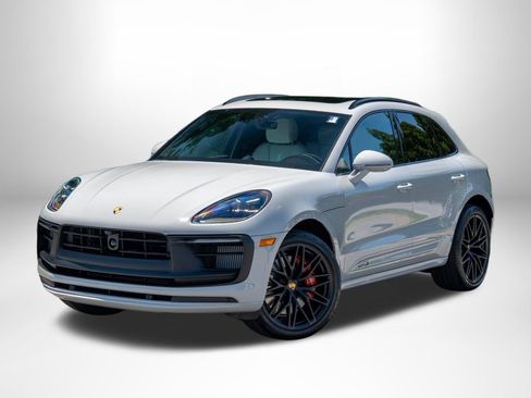 New 2026 Porsche Macan GTS AWD/4WD image 1