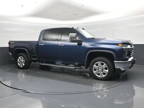 Used 2020 Chevrolet Silverado 2500 LTZ w/ LTZ Premium Package AWD/4WD image 2