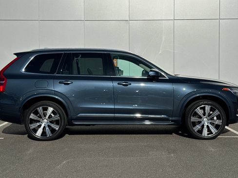 Used 2023 Volvo XC90 T8 Plus w/ Protection Package Premier AWD/4WD image 6