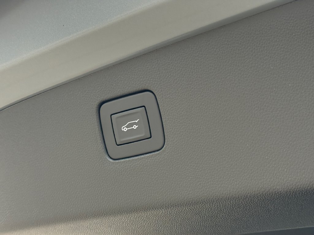 New 2026 Buick Envista Sport Touring w/ Convenience I Package FWD image 38