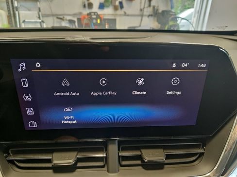 New 2025 Chevrolet Trax ACTIV w/ Driver Confidence Package FWD image 22
