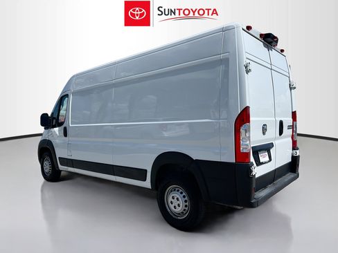 Used 2025 RAM ProMaster 2500 w/ Convenience Group FWD image 6