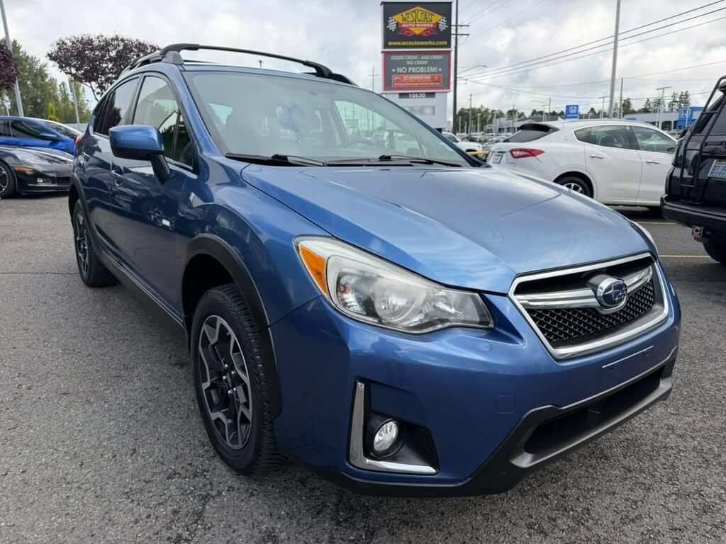 Used 2016 Subaru Crosstrek 2.0i Premium w/ Popular Package #1 AWD/4WD image 2