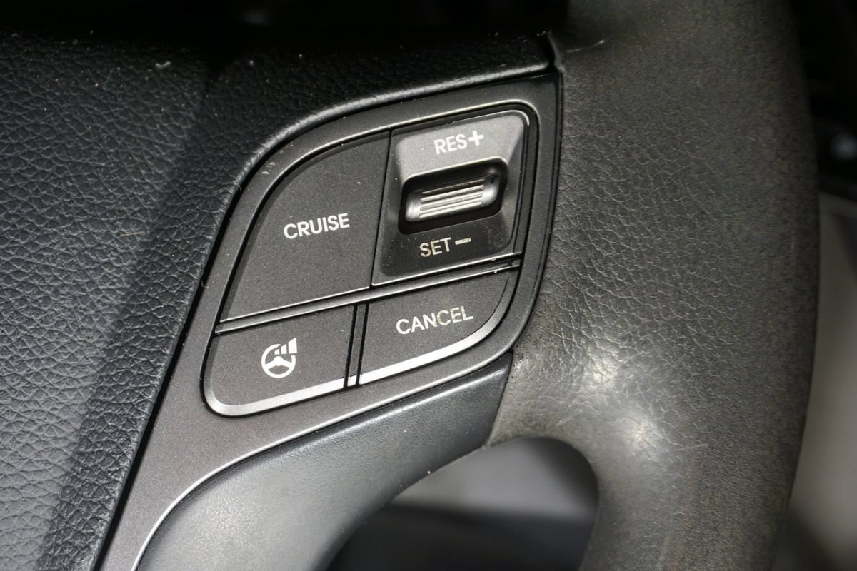 Used 2016 Hyundai Santa Fe Sport w/ Option Group 02 AWD/4WD image 13