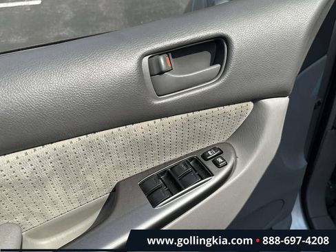 Used 2009 Toyota Sienna CE FWD image 15