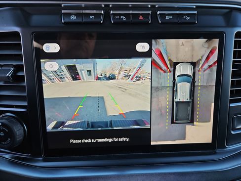 Used 2024 Ford F350 Limited w/ FX4 Off-Road Package image 16