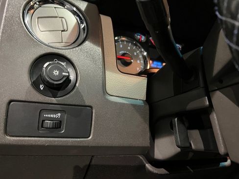 Used 2010 Ford F150 XLT image 33