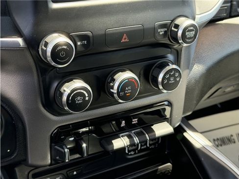Used 2019 RAM 1500 Big Horn RWD image 43