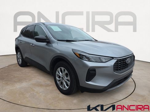 Used 2024 Ford Escape Active image 1