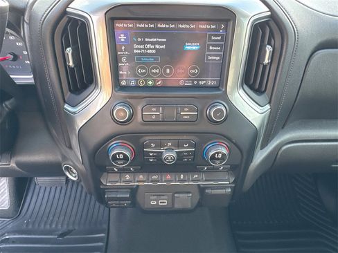Used 2021 Chevrolet Silverado 1500 LT w/ All Star Edition Plus image 29