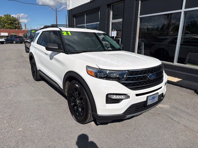 Used 2021 Ford Explorer XLT w/ Equipment Group 202A AWD/4WD image 1