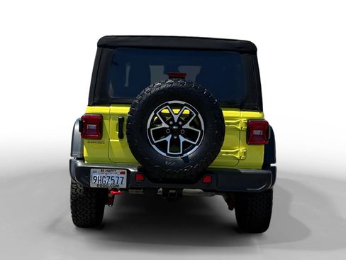 Used 2024 Jeep Wrangler Unlimited Rubicon w/ Safety Group AWD/4WD image 4
