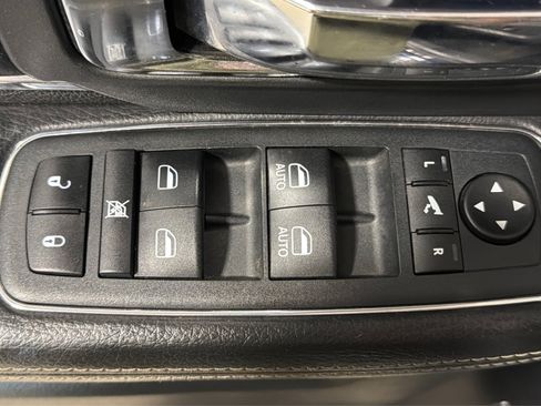 Used 2015 RAM 2500 Laramie w/ Snow Chief Group AWD/4WD image 16