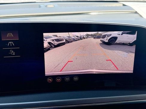 Certified 2024 Cadillac Lyriq Tech AWD/4WD image 13