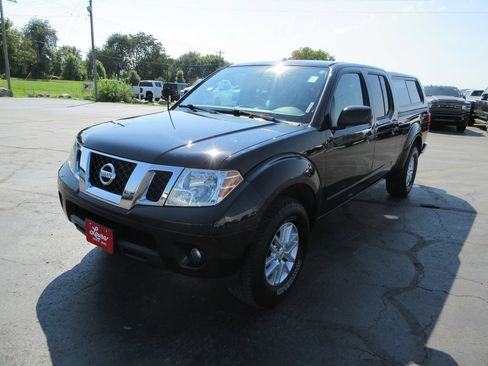 Used 2014 Nissan Frontier SV w/ SV Value Truck Package AWD/4WD image 10