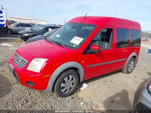 Used 2013 Ford Transit Connect XLT Premium FWD image 2