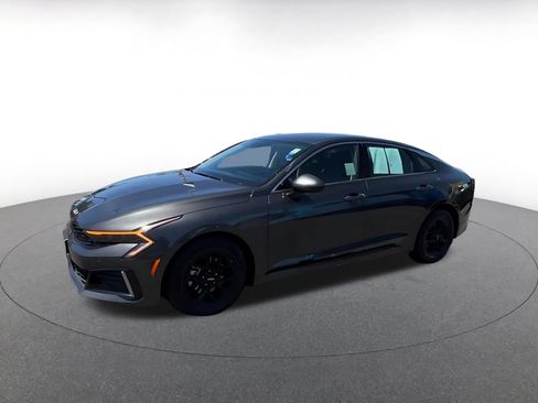 Used 2025 Kia K5 LXS FWD image 8