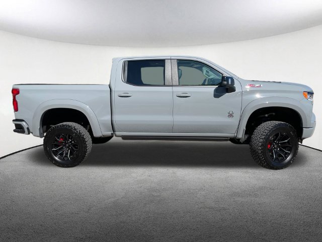 Used 2025 Chevrolet Silverado 1500 RST AWD/4WD image 17